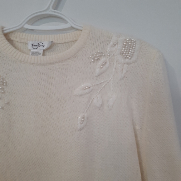 Vintage Beaded Sweater - Picture 3 of 5